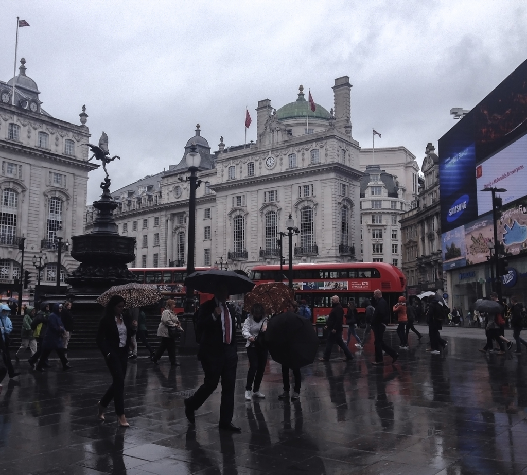 Piccadilly Circus - Laura Lefurgey-Smith